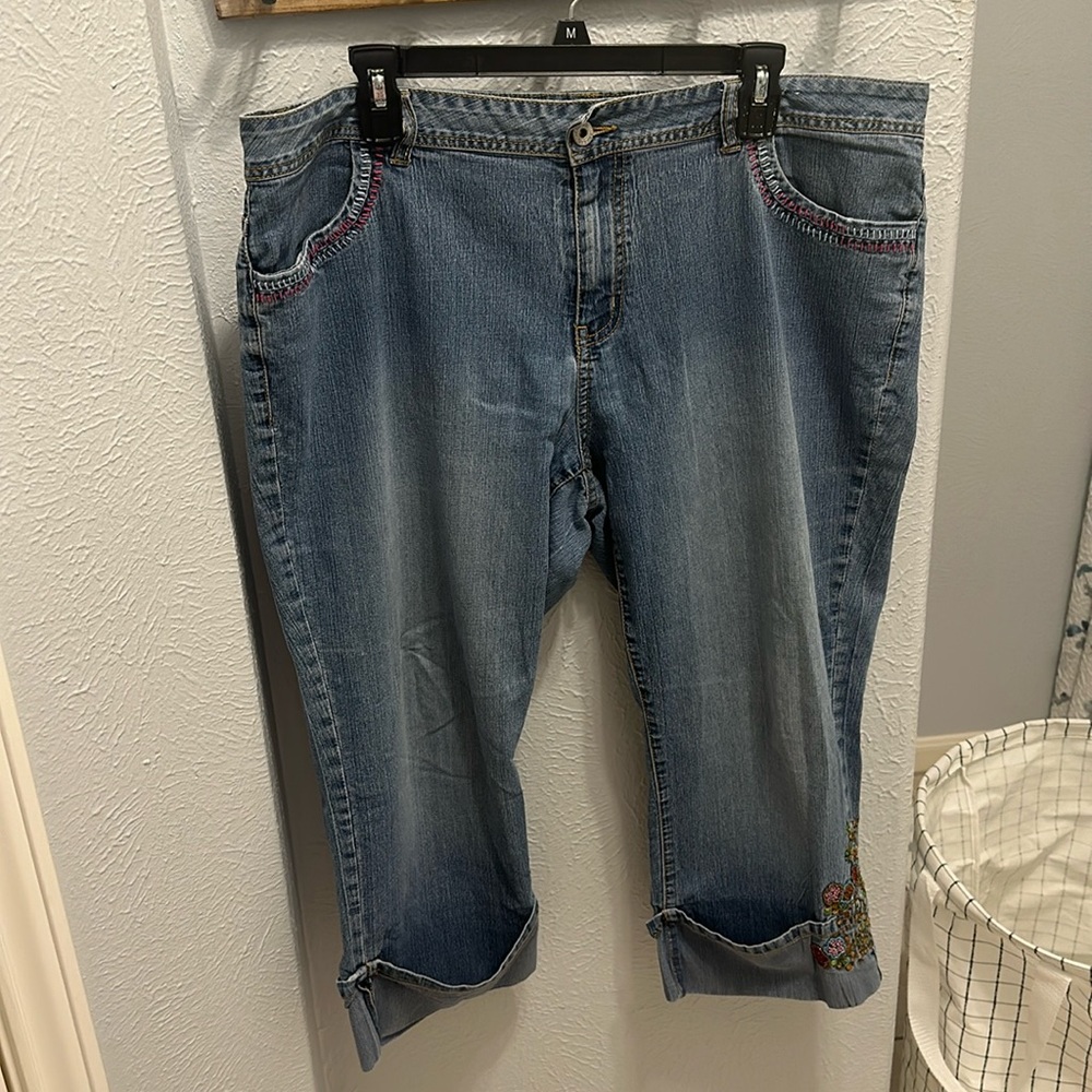 Avenue crop pants